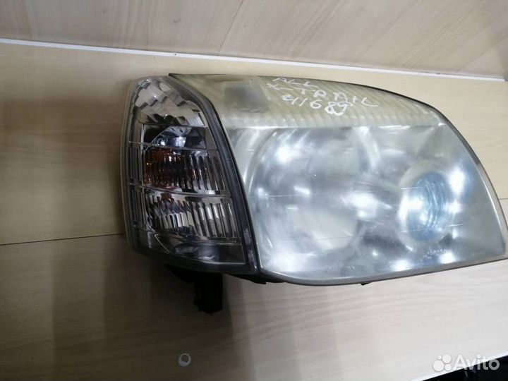 Фара правая Nissan X-Trail (T30) 2001-2006