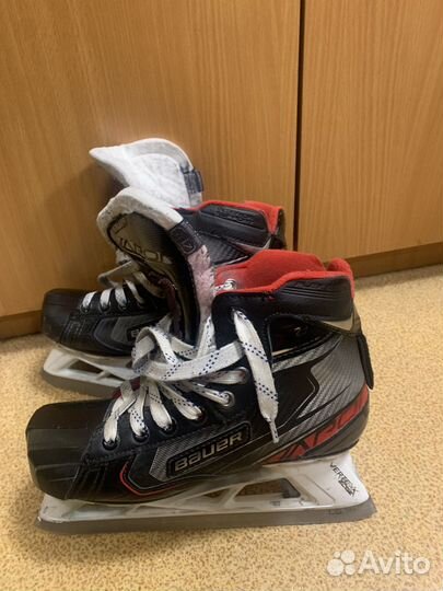 Хоккейные коньки вратаря bauer 2.7