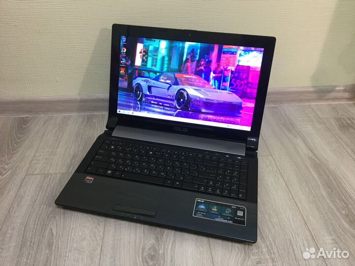 Ноутбук Asus 4 ядра/ 4 Гб/ SSD 256 Гб/ HD6720 2Гб