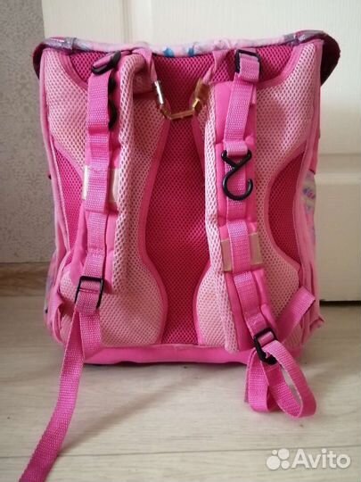 Рюкзаки школьные