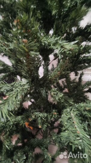 Ель искуственная