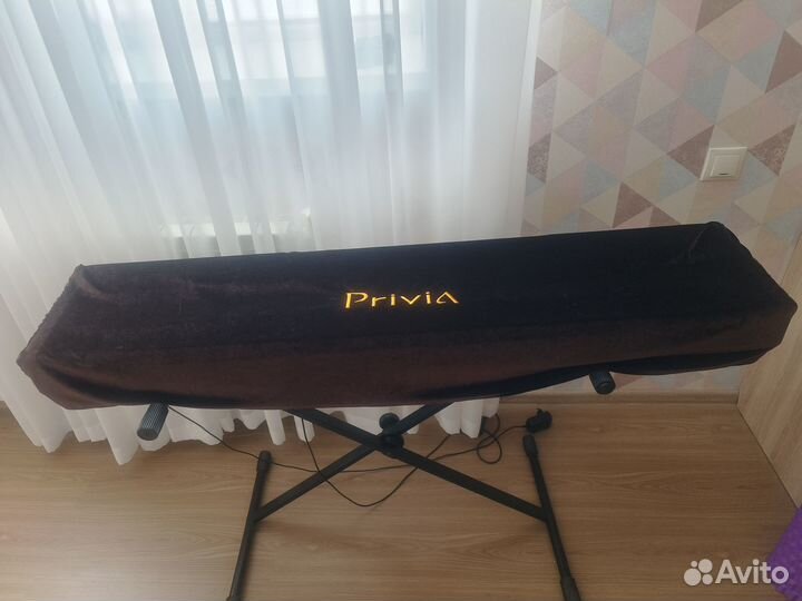 Электронное пианино casio Privia px500l