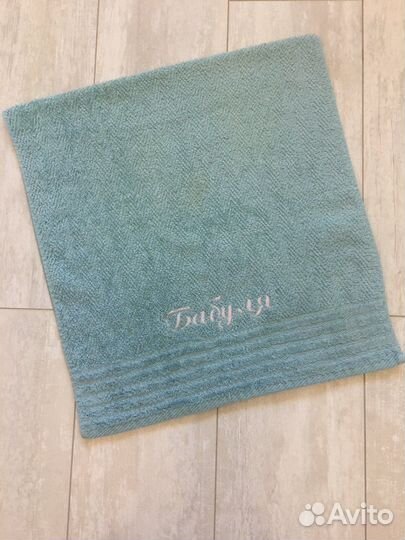 Махровые полотенца разные