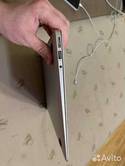 Macbook air 13 2017 256Gb