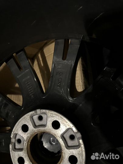 Диски на bmw 5 g30 r20 разноширокие 8j/9j