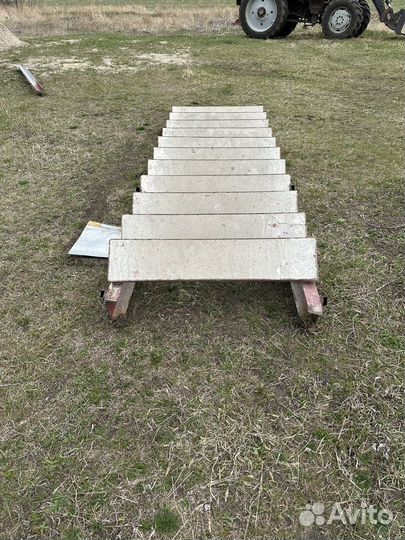 Металлическая лестница