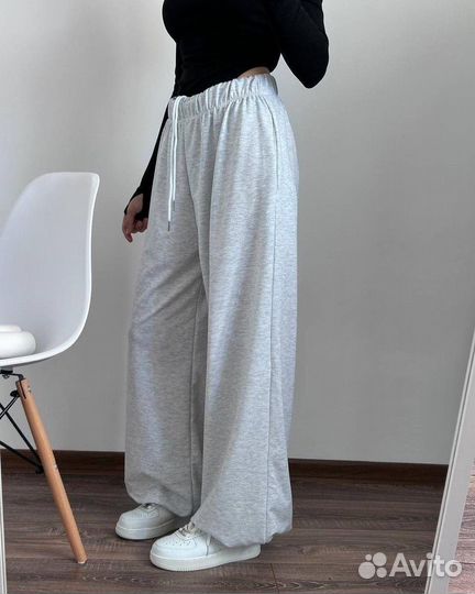 Спортивные штаны