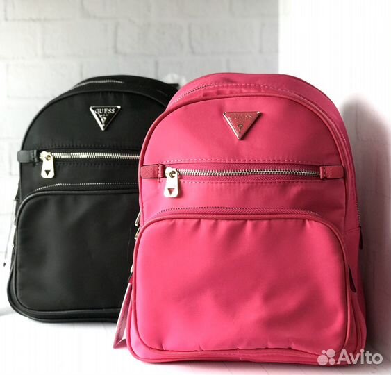 Рюкзак Guess