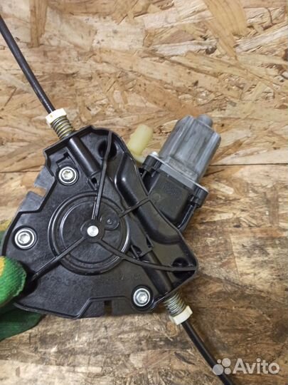 Стеклоподъемник передний левый LADA Vesta