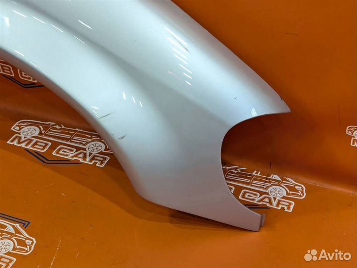 Крыло переднее правое w163 ML-class 612.963