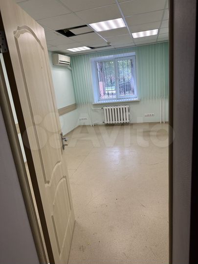 Офис, 174.6 м²