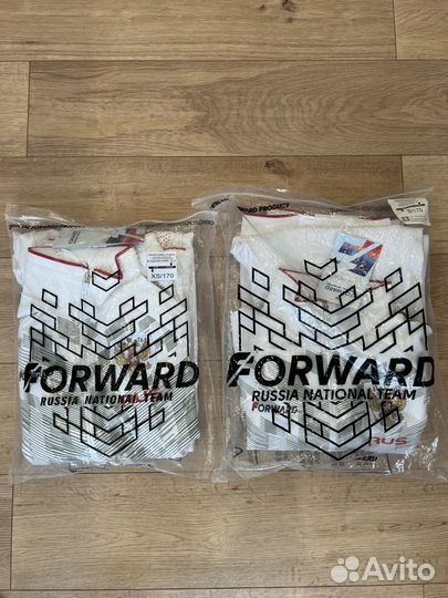 Спортивный костюм женский