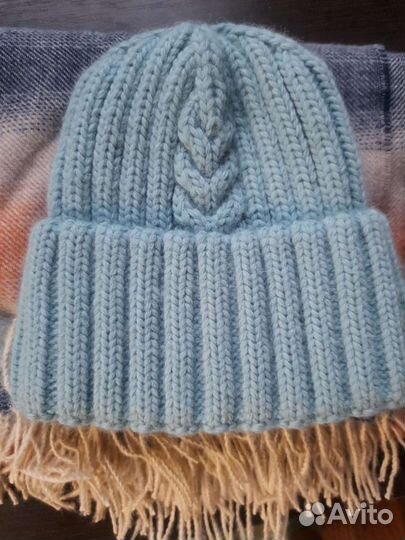 Шапка женская и палантин, новые и теплые