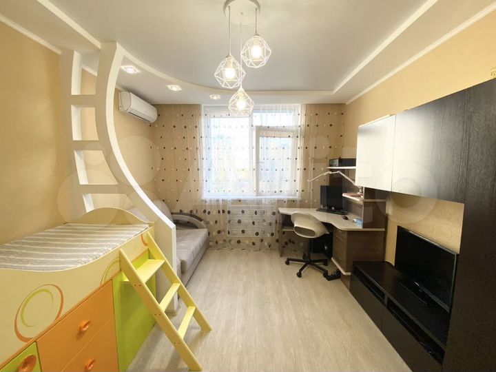 2-к. квартира, 56,1 м², 5/17 эт.