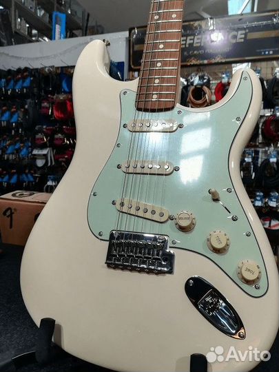 Электрогитара Fender Vintera 60s Stratocaster