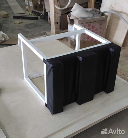 Коленоупор навесной