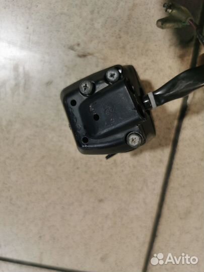 Пульт правый Yamaha xj6 diversion