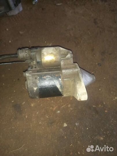 Стартер на Toyota Vitz 1szfe