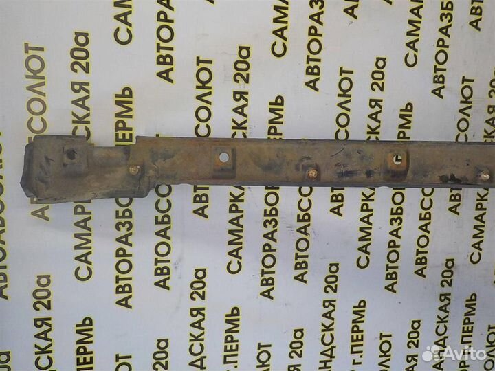 Накладка на порог (наружная) Suzuki Grand Vitara