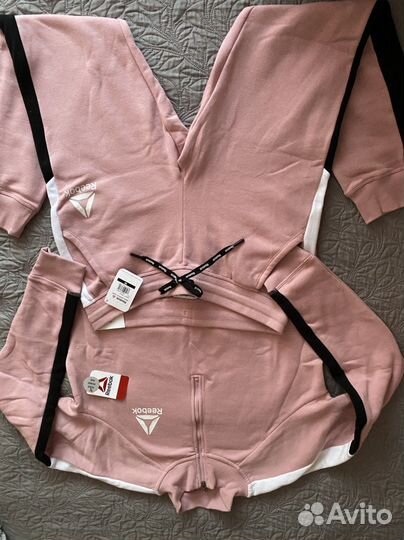 Спортивный костюм на флисе женский теплый reebok