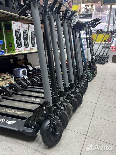 П.01 Электросамокат hiper