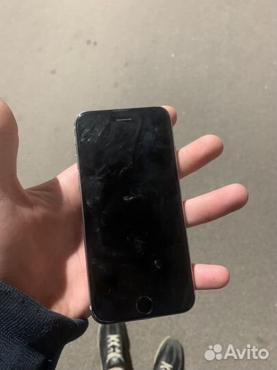 iPhone 6, 32 ГБ