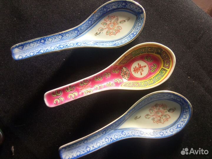 Фарфоровые ложки. Китай