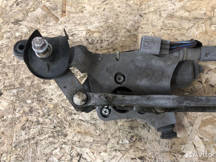 Трапеция дворников Toyota Corolla 150