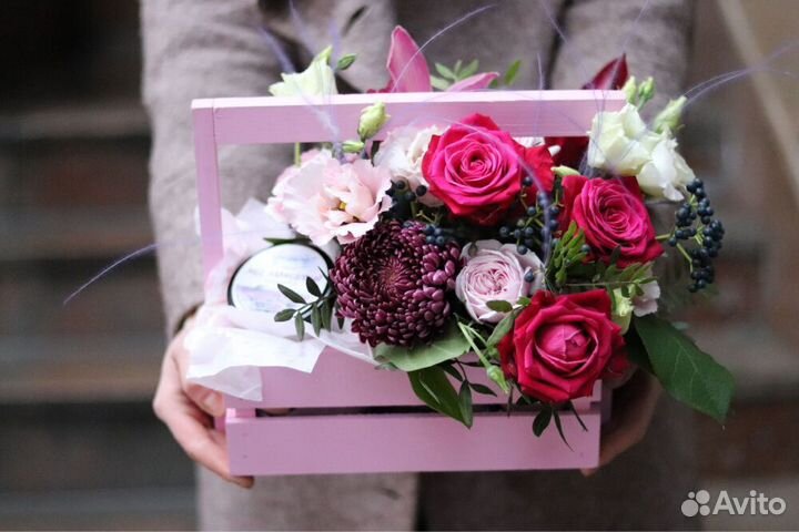 Оригинальные яркие букеты. Доставка в Москве