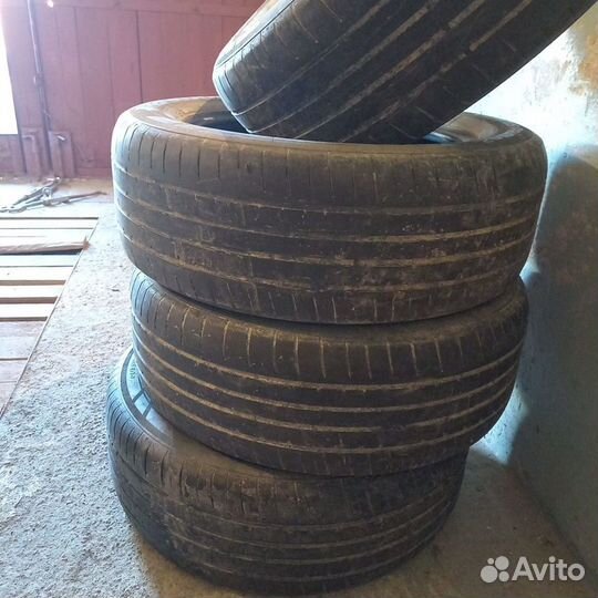 Hankook AH11 225/60 R17