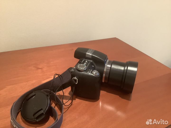 Фотоаппарат Sony Cyber-shot DSC-H5