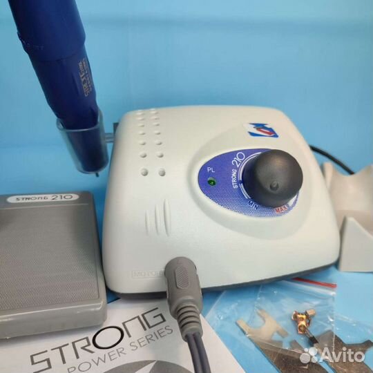 Аппарат для маникюра Strong 210/105L