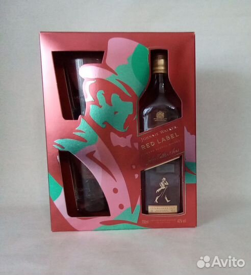 Бутылки от коньяка, виски, вина