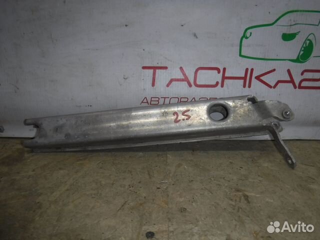 Кронштейн радиатора левый BMW X1 F48 (2015-2019)