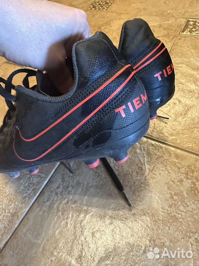 Nike 35