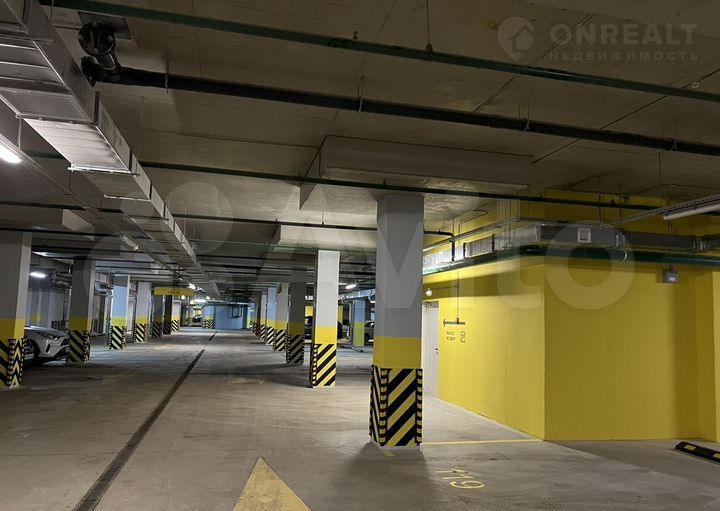 Машиноместо, 13 м²