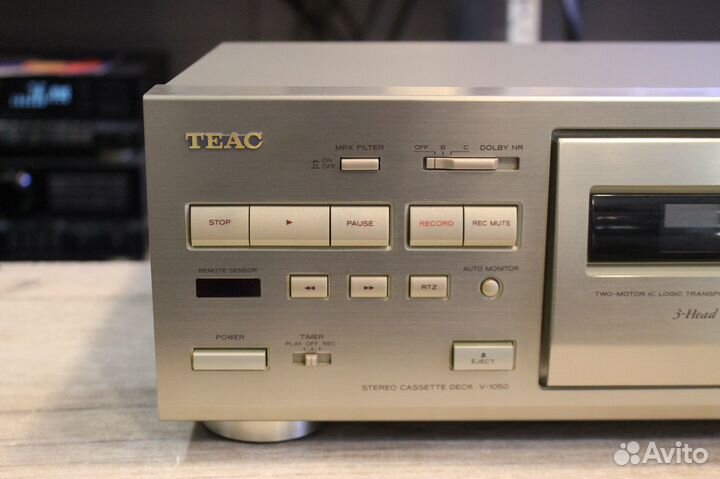 Кассетная дека Teac V 1050