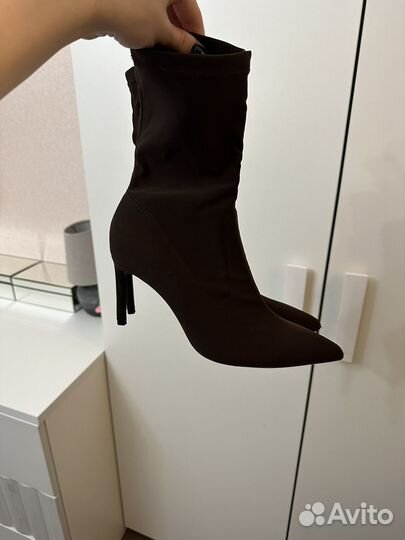 Ботильоны сапоги новые bershka (39) оригинал