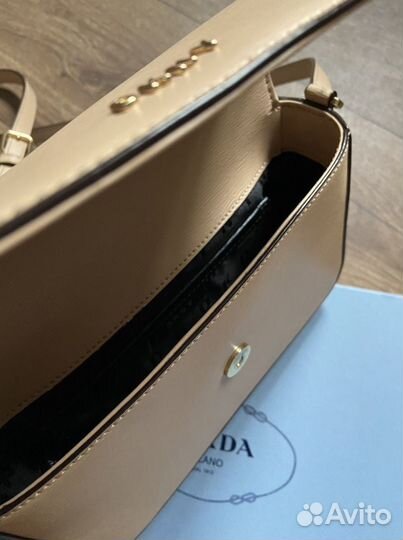 Сумка dkny оригинал молочная