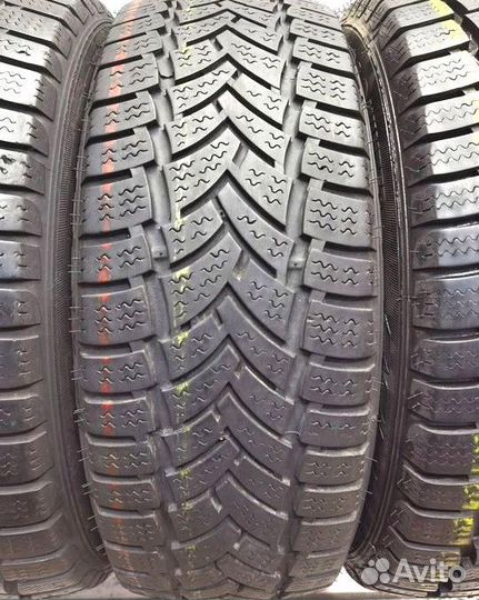 Vredestein ComTrac Winter 215/60 R16 105N