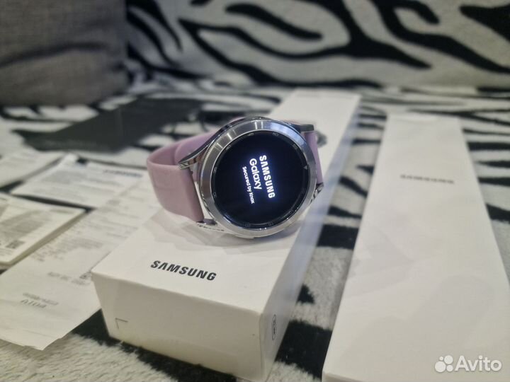 Смарт часы Samsung galaxy watch 4 classic 42mm