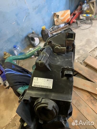 Фара передняя левая на volkswagen polo