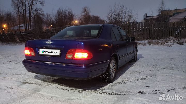 Mercedes-Benz E-класс 2.3 AT, 1996, 270 000 км