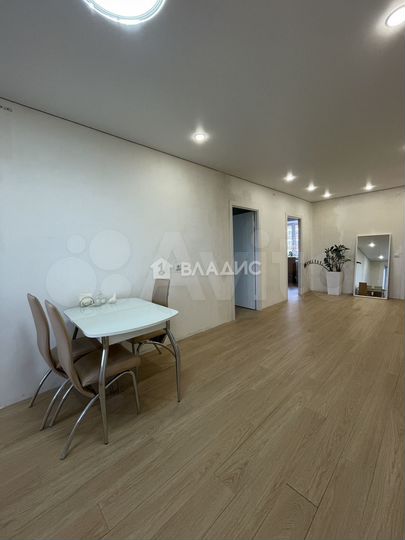 2-к. квартира, 59,7 м², 1/5 эт.