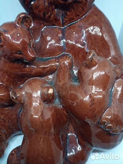 Статуэтка медведица с медвежатами