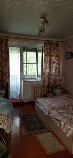 2-к. квартира, 50 м², 3/3 эт.