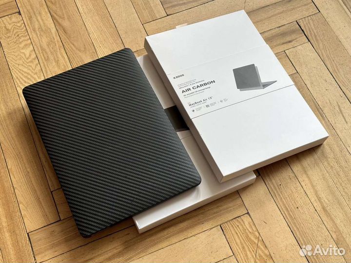 Чехол Air Carbon на Mac book