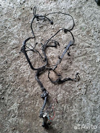 Проводка двигателя на Mercedes W203 m111