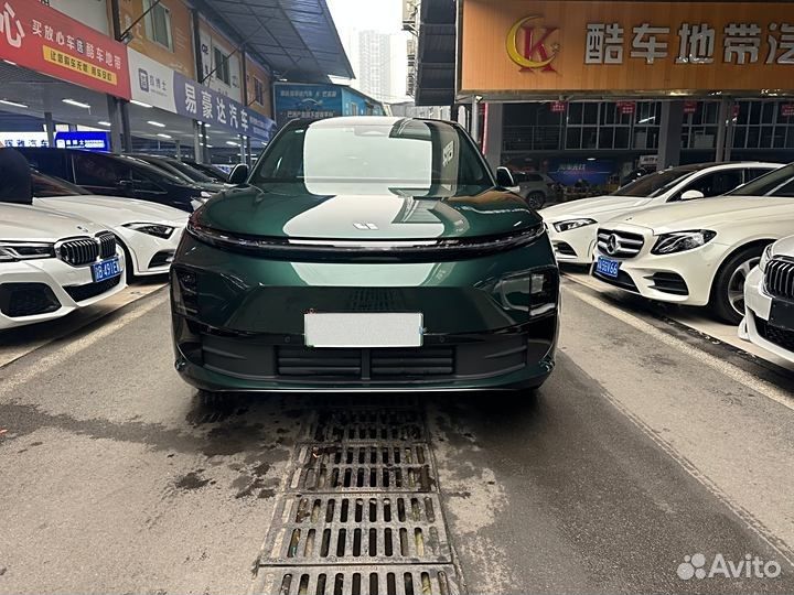 LiXiang L6 1.5 AT, 2024, 8 000 км