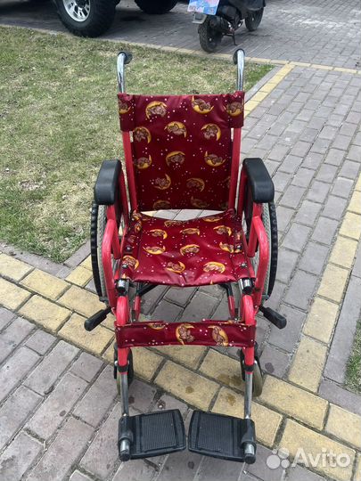 Коляска инвалидная детская
